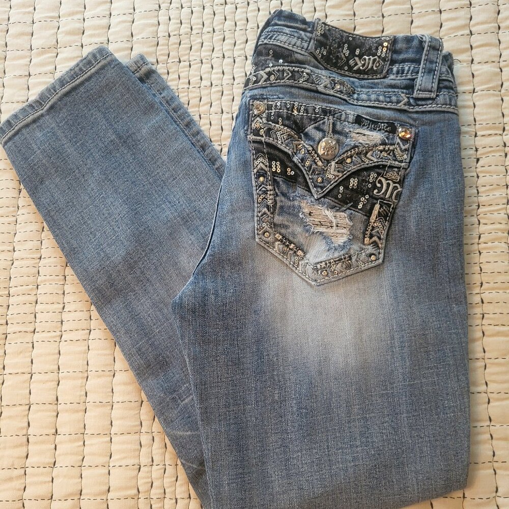 Miss Me Standard Easy Crop Womens Jeans Sz 28